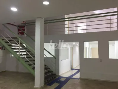 Prédio Comercial para alugar, 1100m² no Vila Alzira, Santo André