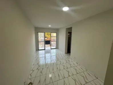 Apartamento com 2 Quartos para alugar, 55m² no Pechincha, Rio de Janeiro