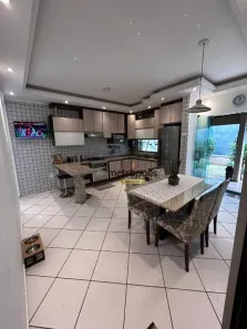 Sobrado com 3 Quartos à venda, 295m² no Jordanópolis, São Bernardo do Campo