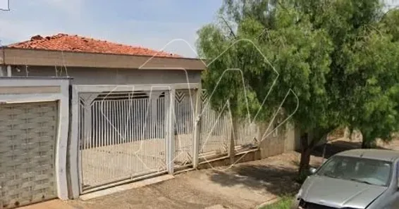 Casa com 2 Quartos à venda, 202m² no Vila Vieira (Vila Xavier), Araraquara