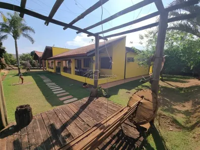 Fazenda/Sítio com 3 Quartos à venda, 231m² no Parque das Palmeiras, Artur Nogueira