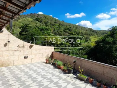 Casa com 2 Quartos à venda, 171m² no Jardim Sulacap, Rio de Janeiro