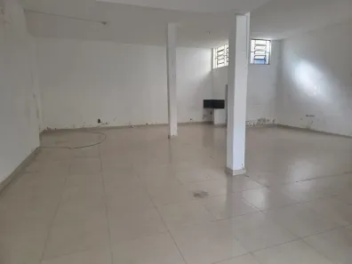 Ponto Comercial para alugar, 119m² no Centro, Juiz de Fora
