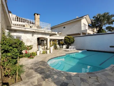 Casa de Condomínio com 4 Quartos à venda, 640m² no Arujázinho IV, Arujá