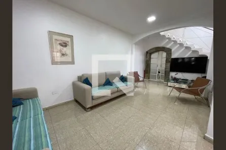 Casa com 3 Quartos à venda, 180m² no Jardim das Vertentes, São Paulo