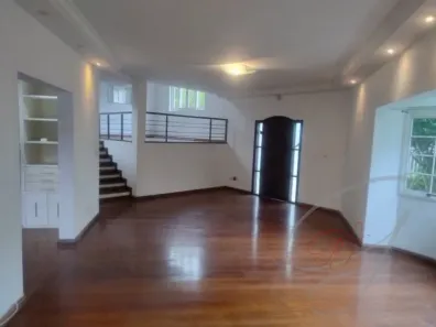 Sobrado com 3 Quartos à venda, 340m² no Parque dos Príncipes, São Paulo