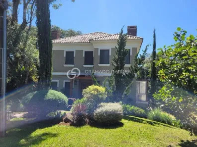 Casa com 3 Quartos à venda, 335m² no Floresta, Gramado