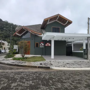 Casa com 4 Quartos à venda, 277m² no Massaguaçu, Caraguatatuba