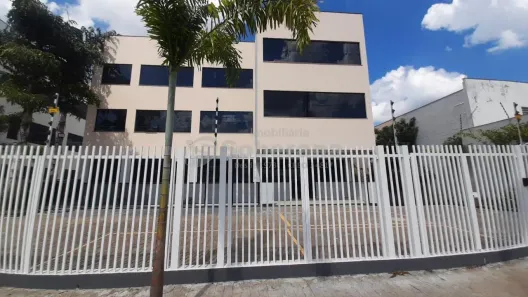 Galpão/Depósito/Armazém para alugar, 720m² no Jardim do Lago, Campinas