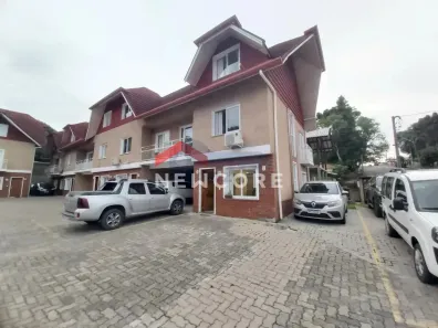 Sobrado com 4 Quartos à venda, 175m² no Centro, Canela