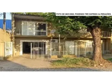 Sobrado com 2 Quartos à venda, 209m² no Pinheiro Machado, Santa Maria