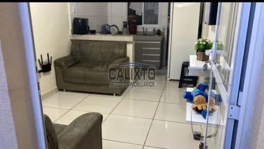 Casa com 2 Quartos à venda, 50m² no Vigilato Pereira, Uberlândia