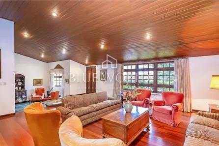 Casa com 5 Quartos à venda, 440m² no Vista Alegre, Curitiba