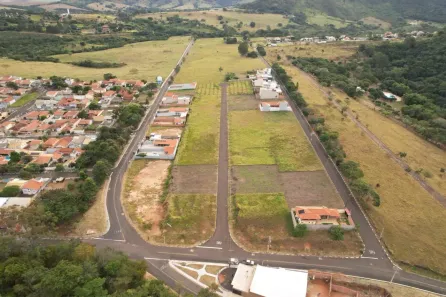 Lote/Terreno à venda, 300m² no Theodoro de Souza Barros, São Pedro