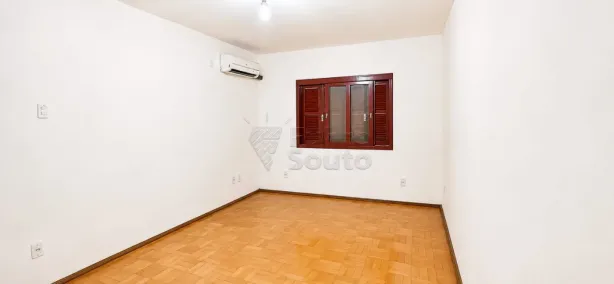Casa com 5 Quartos à venda, 252m² no Fragata, Pelotas