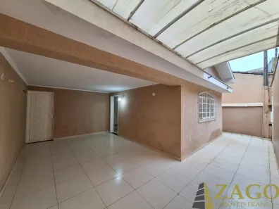 Casa com 3 Quartos à venda, 250m² no Vila Chico Júlio, Franca
