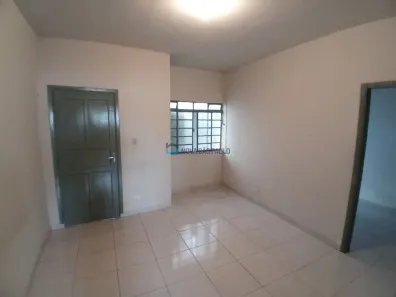 Casa com 2 Quartos para alugar, 70m² no Vila Gumercindo, São Paulo