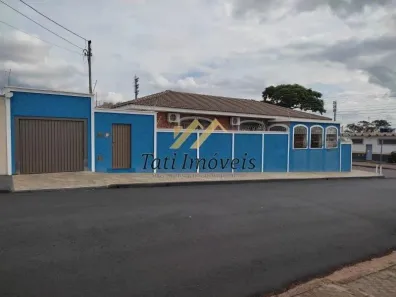 Casa com 3 Quartos à venda, 232m² no Vila Prado, São Carlos