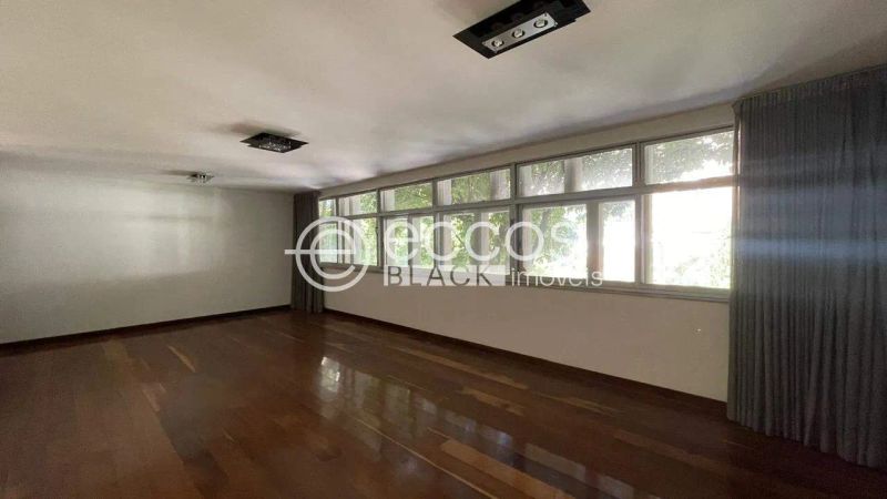 Apartamento com 4 quartos — Savassi, Belo Horizonte