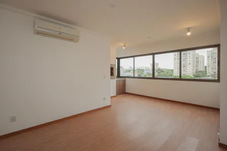 Apartamento com 2 Quartos à venda, 72m² no Passo da Areia, Porto Alegre
