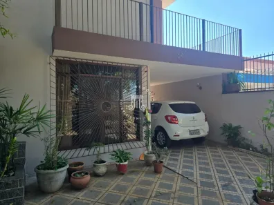 Sobrado com 3 Quartos à venda, 242m² no Jardim Pacaembu, Jundiaí