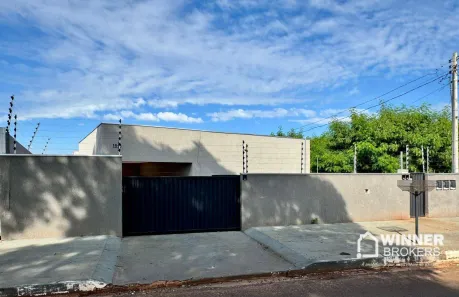 Casa com 7 Quartos à venda, 180m² no Santa Zélia, Astorga