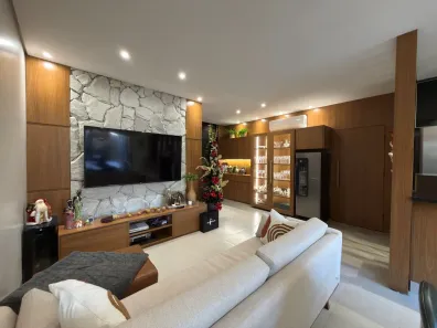 Casa de Condomínio com 3 Quartos à venda, 147m² no Jardins Capri, Senador Canedo