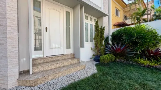 Casa com 4 Quartos à venda, 253m² no Bairu, Juiz de Fora