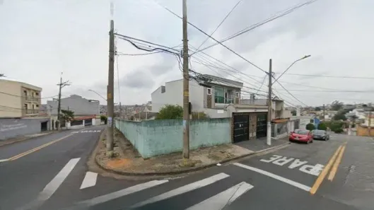 Lote/Terreno à venda, 240m² no Vila Lucinda, Santo André