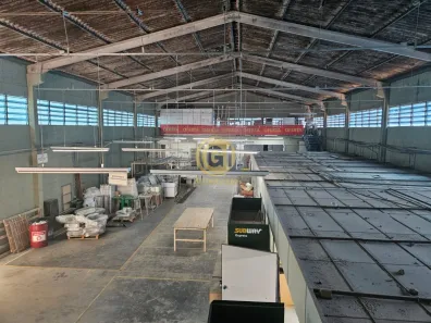 Galpão/Depósito/Armazém à venda, 1000m² no Jardim Califórnia, Jacareí
