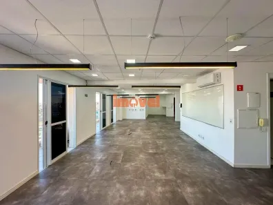 Sala Comercial para alugar, 117m² no Pinheiros, São Paulo