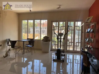 Sobrado com 5 Quartos para alugar, 424m² no Bosque da Saúde, São Paulo