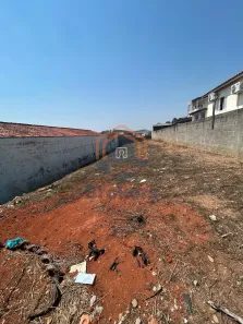 Lote/Terreno à venda, 400m² no Centro, Jarinu