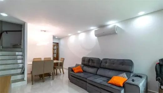 Sobrado com 2 Quartos à venda, 125m² no Parque Maria Domitila, São Paulo
