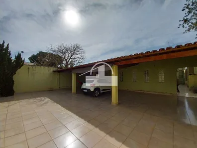 Fazenda/Sítio com 4 Quartos à venda, 1200m² no Chácaras Coronel Manoel Marques Ferreira, Sete Lagoas