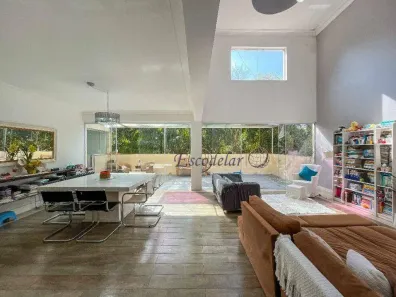Casa de Condomínio com 3 Quartos à venda, 350m² no Samambaia, Mairiporã