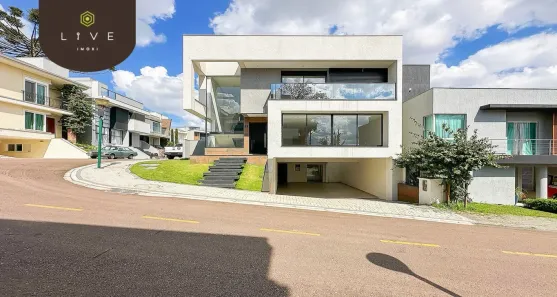 Casa de Condomínio com 4 Quartos à venda, 350m² no Boa Vista, Curitiba