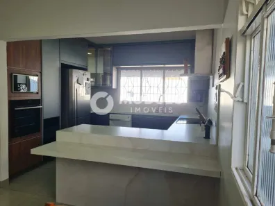 Casa com 4 Quartos à venda, 150m² no Brasil, Uberlândia