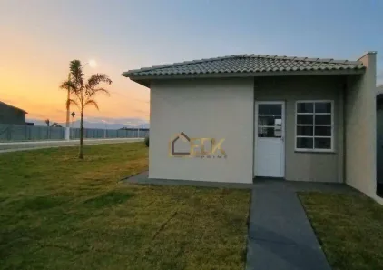 Casa de Condomínio com 2 Quartos para alugar, 44m² no Distrito Industrial do Una II, Taubaté