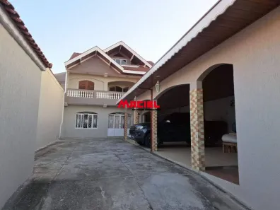 Casa com 3 Quartos à venda, 380m² no Jardim Paulista, São José dos Campos