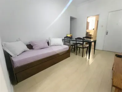 Apartamento com 2 Quartos à venda, 65m² no Copacabana, Rio de Janeiro