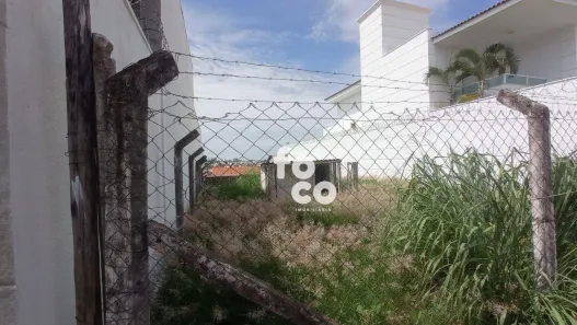 Lote/Terreno à venda, 300m² no Vigilato Pereira, Uberlândia
