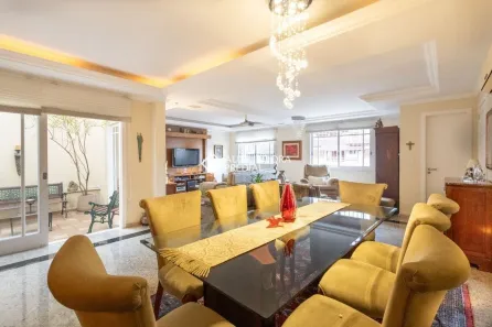 Casa com 5 Quartos para alugar, 400m² no Boa Vista, Porto Alegre