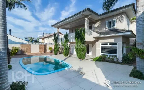 Casa com 4 Quartos à venda, 384m² no Sarandi, Porto Alegre