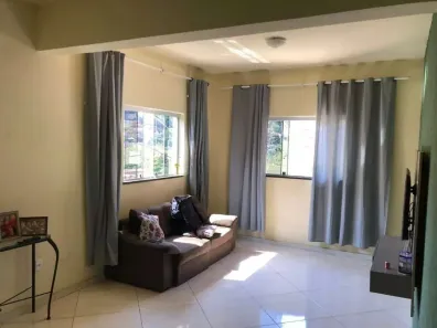 Casa com 3 Quartos à venda, 160m² no Nações Unidas, Sabará
