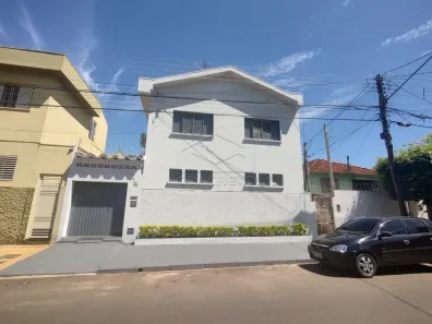 Sobrado com 3 Quartos à venda, 120m² no Vila Souto, Bauru