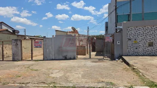 Lote/Terreno à venda, 330m² no Taguatinga Norte, Brasília