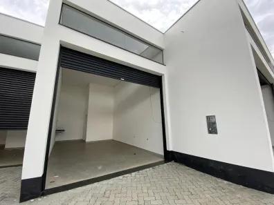 Ponto Comercial para alugar, 33m² no Loteamento Kobayat Líbano, Piracicaba
