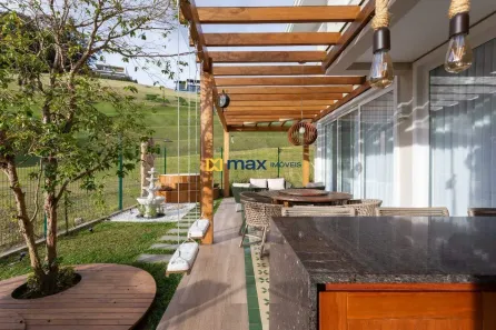 Casa com 4 Quartos à venda, 358m² no Rio do Meio, Itajaí