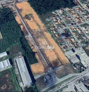 Lote/Terreno à venda, 240m² no Centro, Araquari